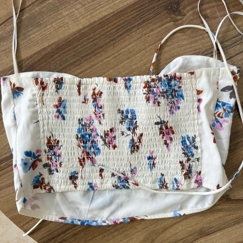 Floral Cropped Top - Picture 6 of 6